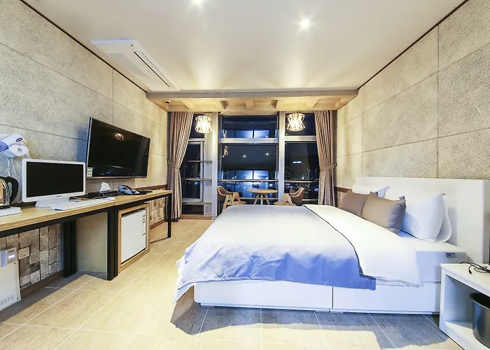 The Marine View Hotel 2*
